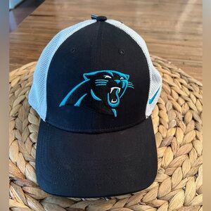 Unisex L/XL, Carolina Panther hat. NWT. Excellent condition!